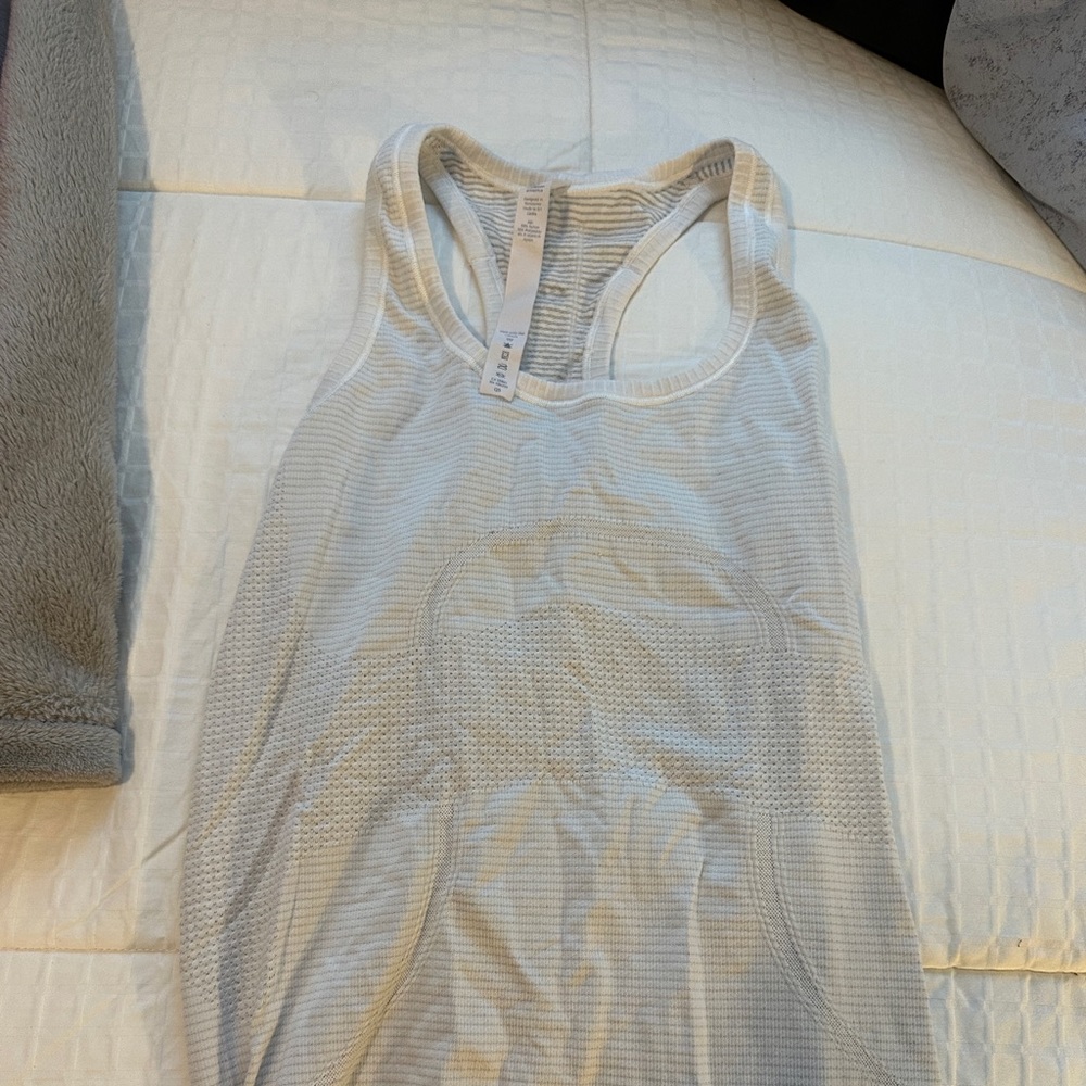 white swiftly tech tank